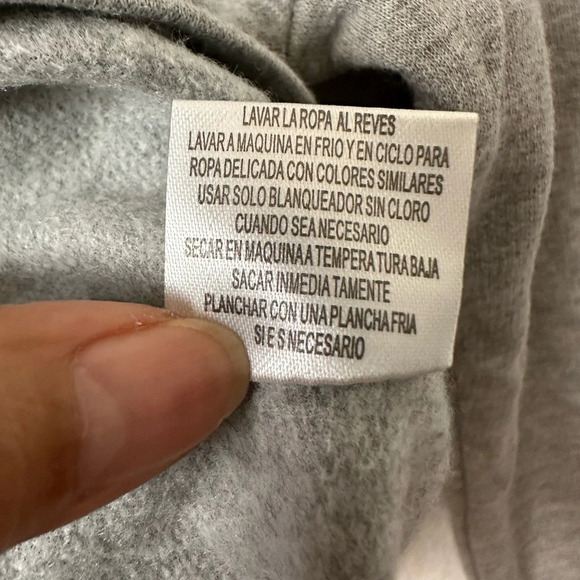 EYE CANDY Pull Over Gay Long Sleeves Crew Neckline Top Large BNWT - Picture 7 of 7